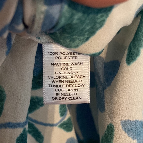 Floral Top - Picture 4 of 5